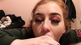 Amatør Pov: Utro Thot Giver Blowjob