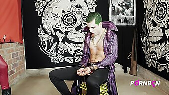 Two Spanish Cosplayers Take Turns Pleasuring A Single Joker With Their Mouths And Hands