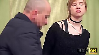 Alice Klay Si Užívá Drsný Sex S Namyšleným Sběratelem Půjček V Hd.