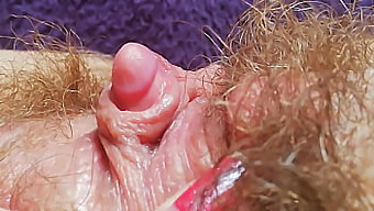 Experience Intense Pleasure With A Masturbation Video Featuring A Squirting Pussy