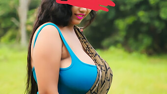 Behaarte Desi-Tante Wird Frech Und Gibt Eine Creampie