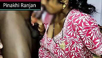 18-Year-Old Indian Teen Gets Hardcore With A Desi Bihaari Girlfriend In A Webcam Session