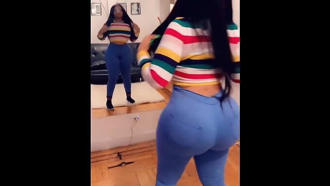 O Compilație De Twerking