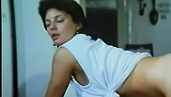 Dorothy Stamatopoulou And Spyros Papapetros In Greek Vintage Movie