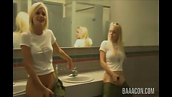 Jesse Jane Und Riley Steele Geben Eine Atemberaubende Orale Vorstellung