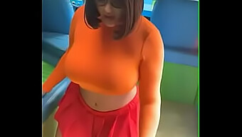 Velma And Dorkus: A Cosplay Porn Experience